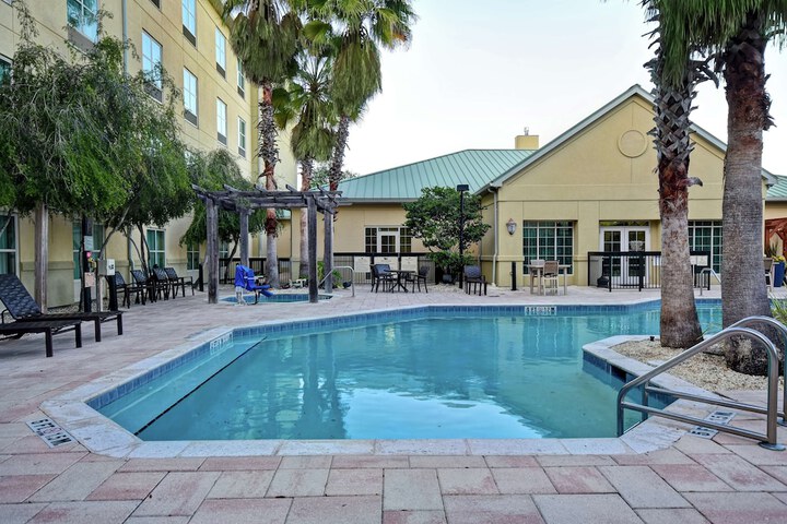 Homewood Suites by Hilton Ocala at Heath Brook