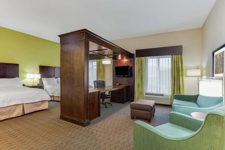 Room 22 of 35