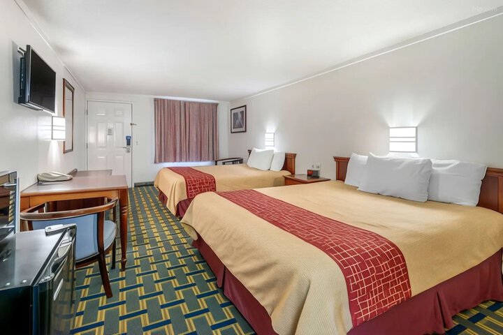 Hilliard Motor Lodge