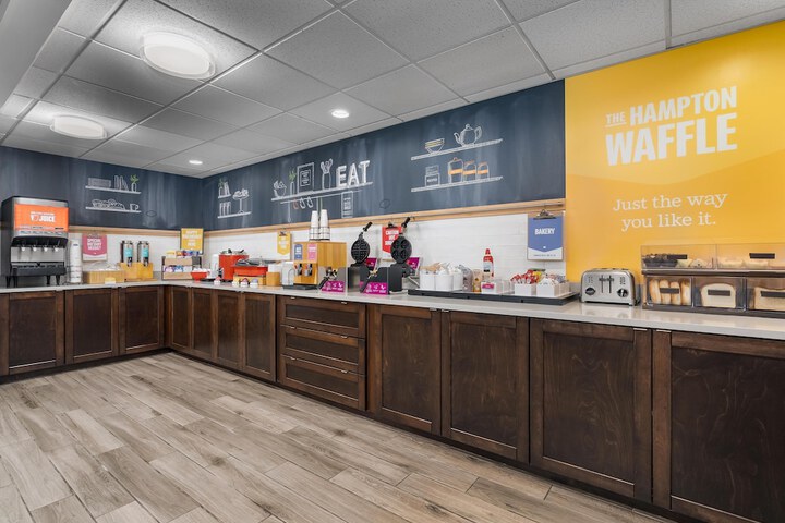 Hampton Inn by Hilton Altoona