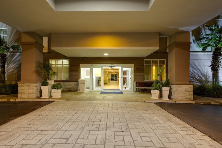 Hotel 4 of 45