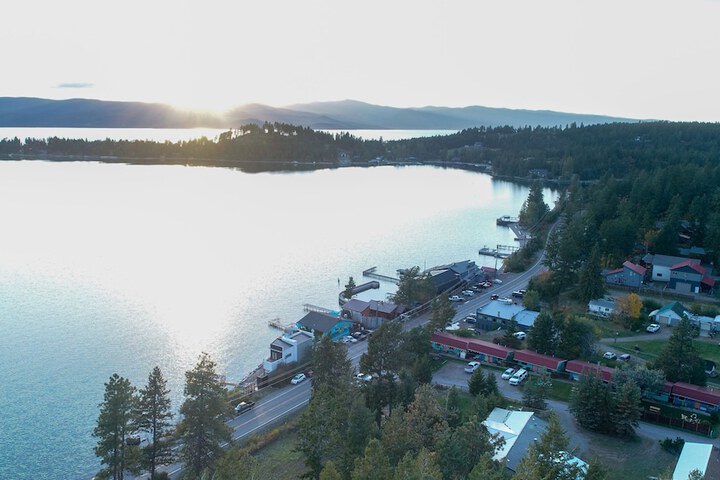 The Islander Inn