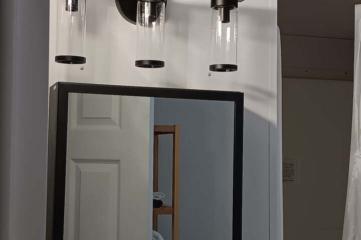 Room 30 of 38
