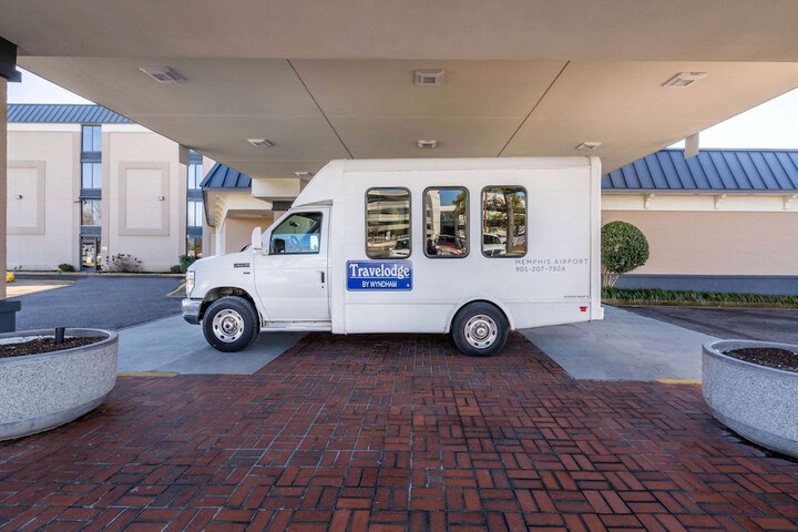 Travelodge by Wyndham Memphis Airport / Graceland