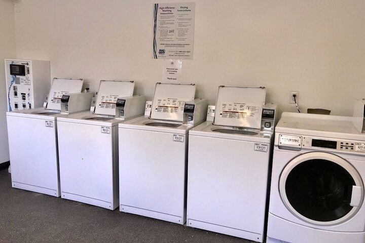 Laundry 15 of 15