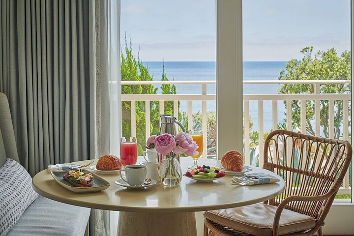 Breakfast/Coffee Service 118 of 151