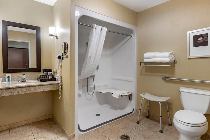 Comfort Suites Urbana Champaign University Area