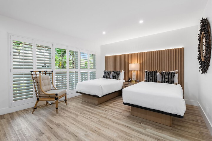 Beachcomber Resort & Club