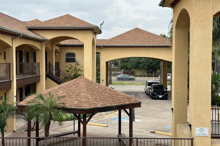 Texas Inn and Suites RGV