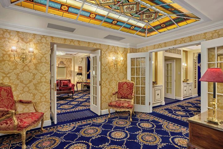 The Hotel Saskatchewan Autograph Collection