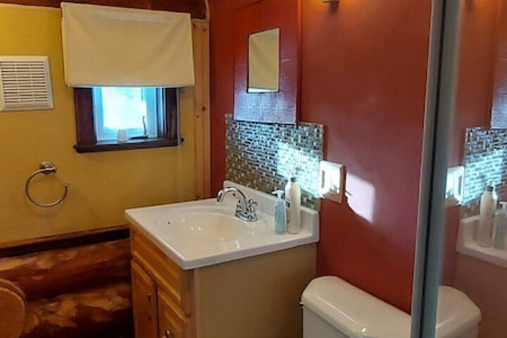 Room 11 of 52