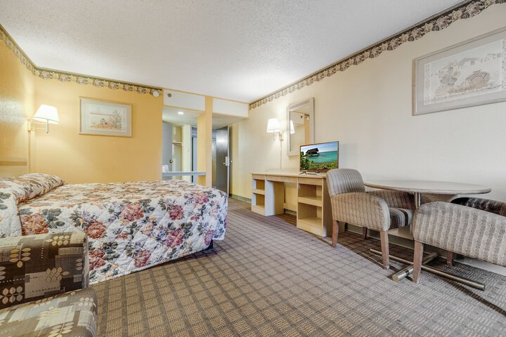 Room 15 of 20
