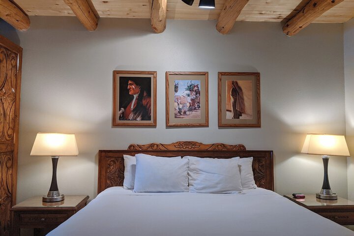 Sagebrush Inn & Suites