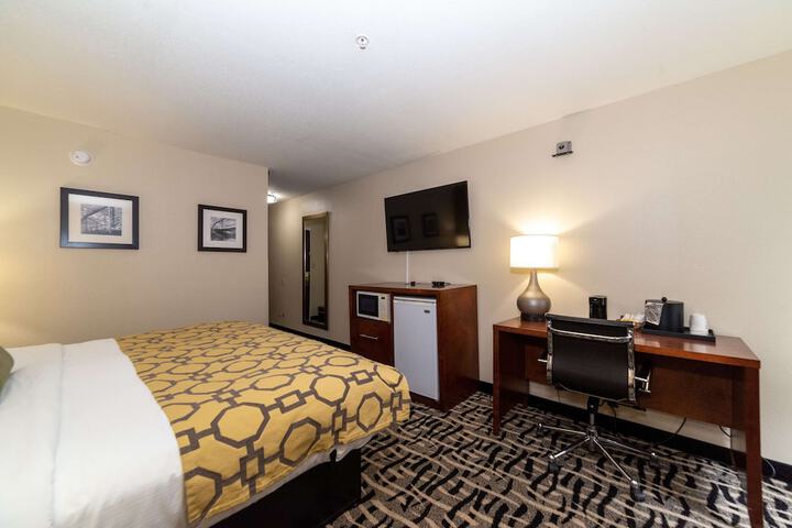 Room 34 of 51