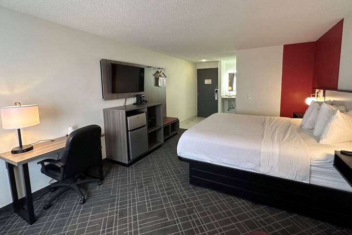 Room 11 of 46