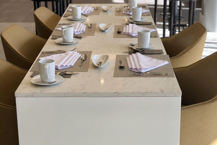 Dining 51 of 64