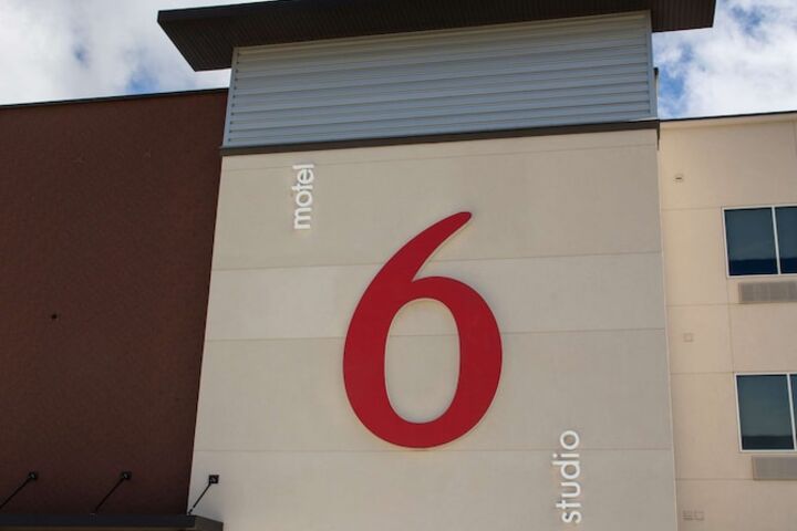 8 of 39