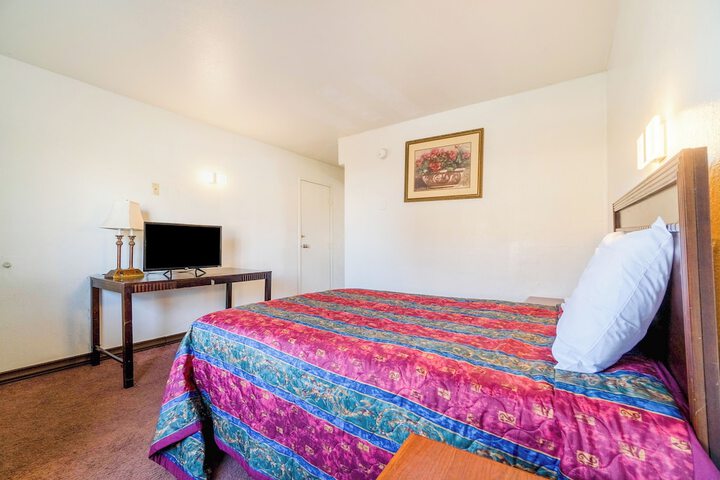 Room 103 of 123