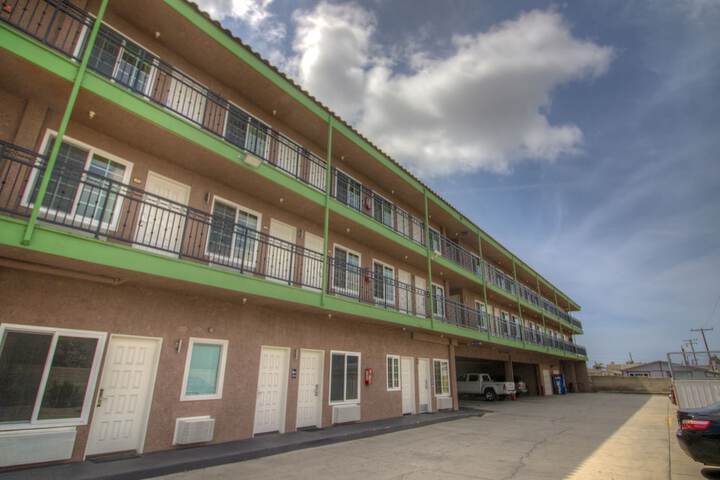 Hotel 7 of 49