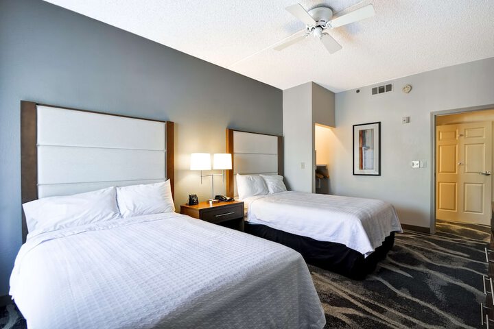 Room 21 of 48