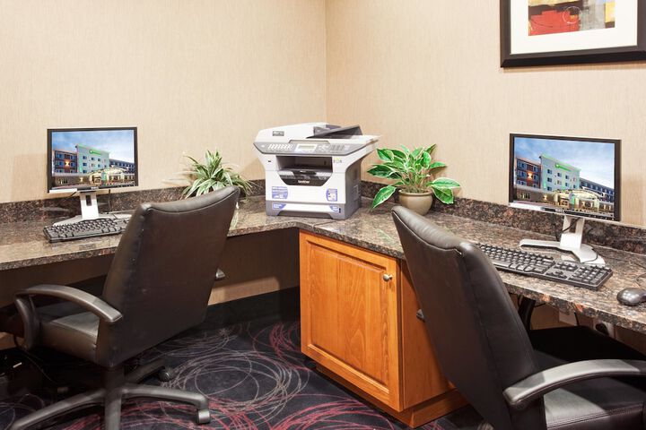 Holiday Inn & Suites Grand Junction by IHG