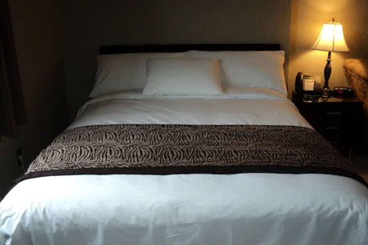 Room 17 of 54