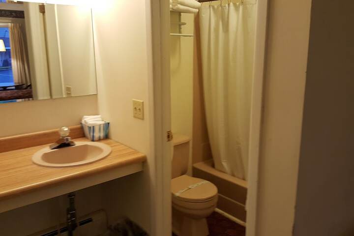 Room 17 of 58