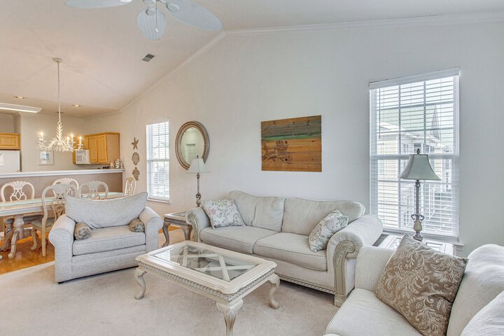 5 Mi to Shore: Condo w / Patio in Sunset Beach!