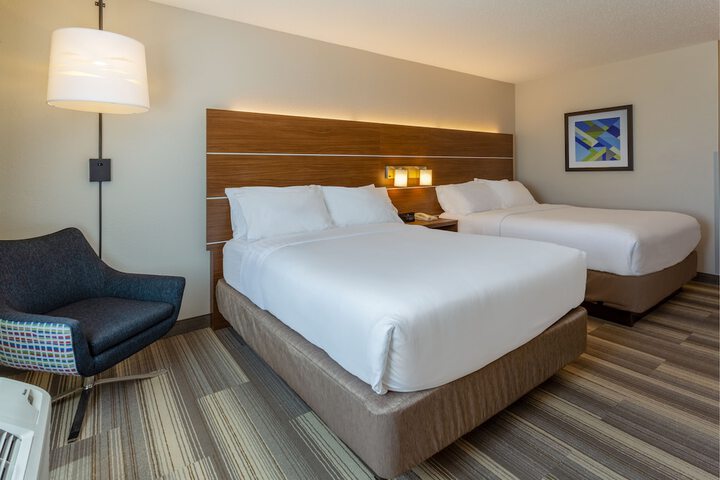 Holiday Inn Express & Suites Vandalia by IHG