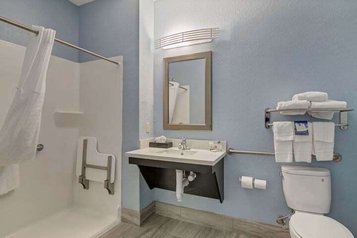 Iris Garden Inn