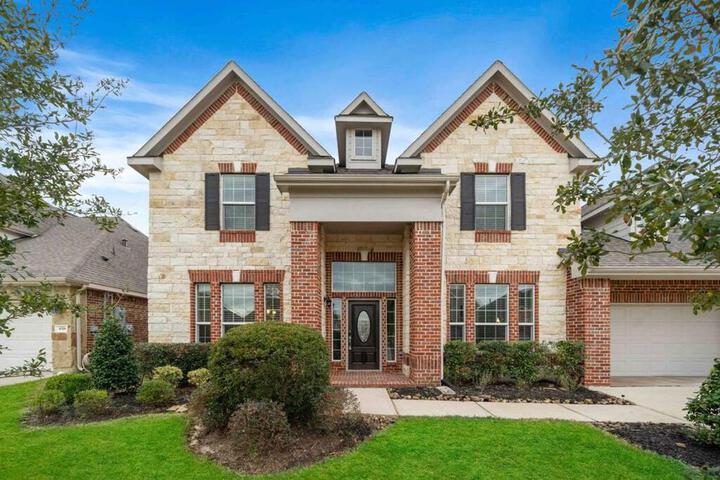 Houston House Sleeps 16~Arcade Style Game Room