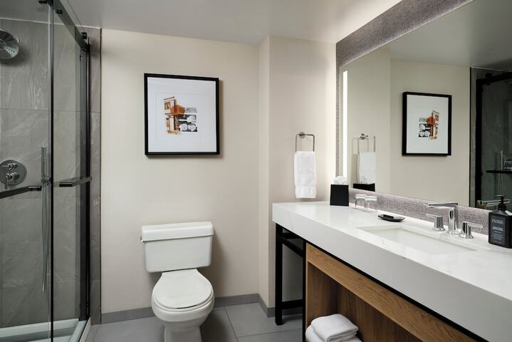 Sheraton Agoura Hills Hotel