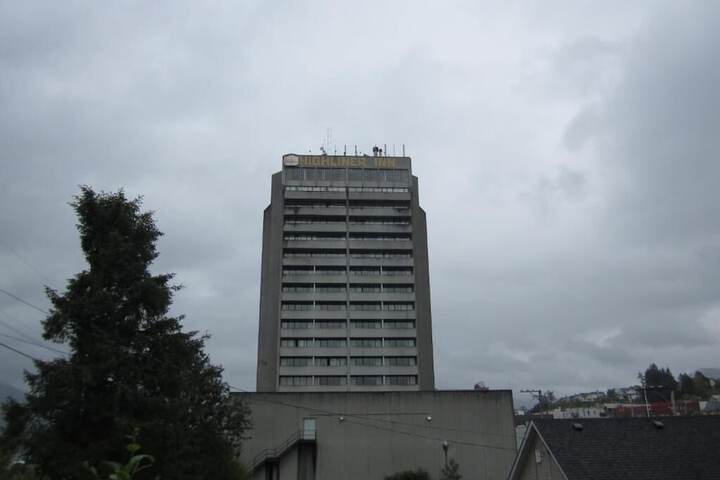 Highliner Hotel & Conference Centre