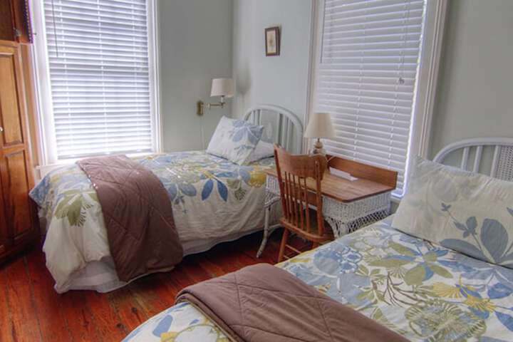 Florida House Inn
