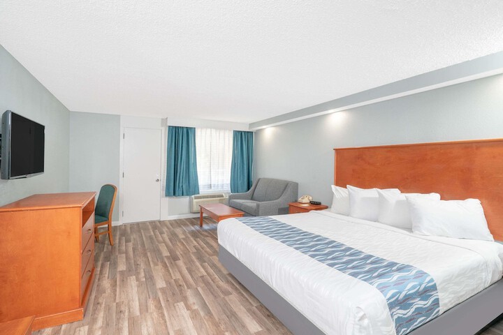 Room 20 of 46