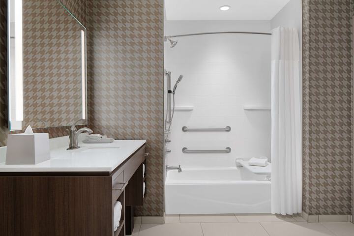 Home2 suites by Hilton Carlsbad, New Mexico
