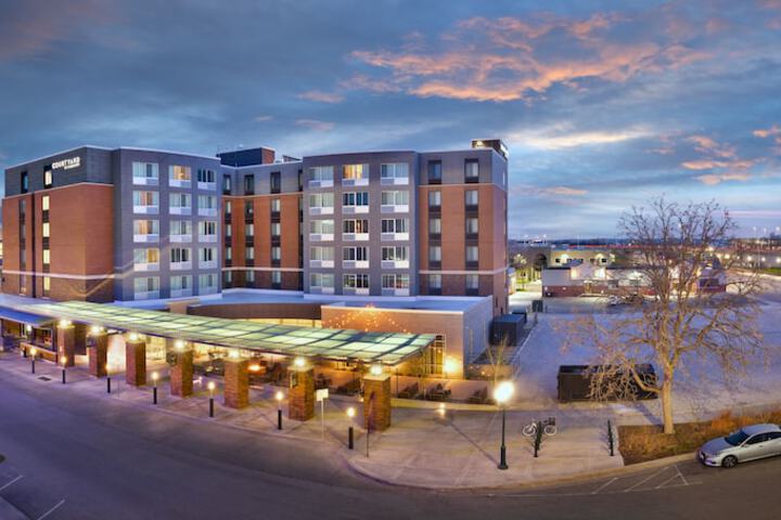 Courtyard by Marriott Lincoln Downtown