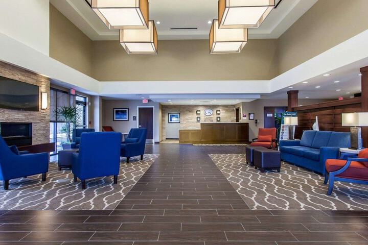 Comfort Suites Youngstown North