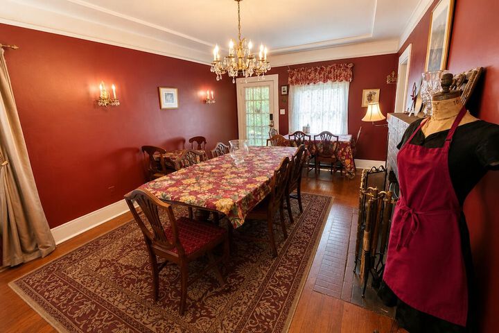 Glen Morey Country House B & B Inn