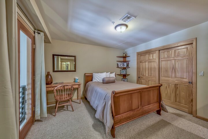 Room 178 of 190
