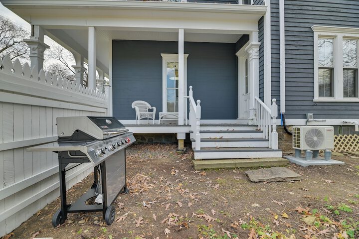 Spacious Naples Vacation Rental w / Private Hot Tub