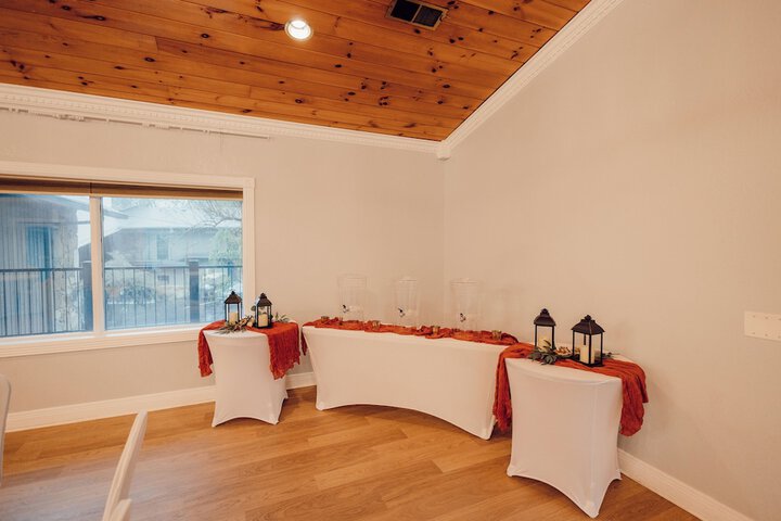 Tremont Lodge & Resort