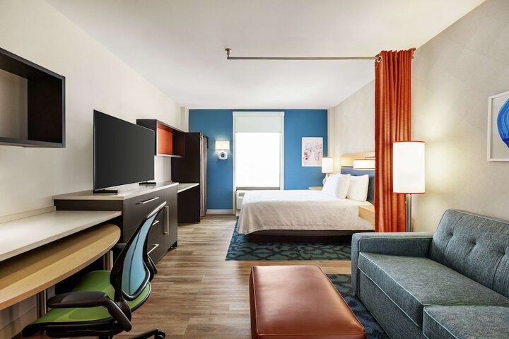 Room 45 of 63