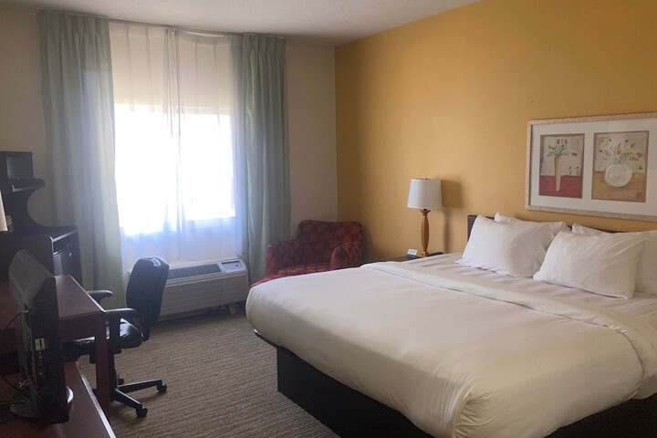 Wingate by Wyndham Uniontown