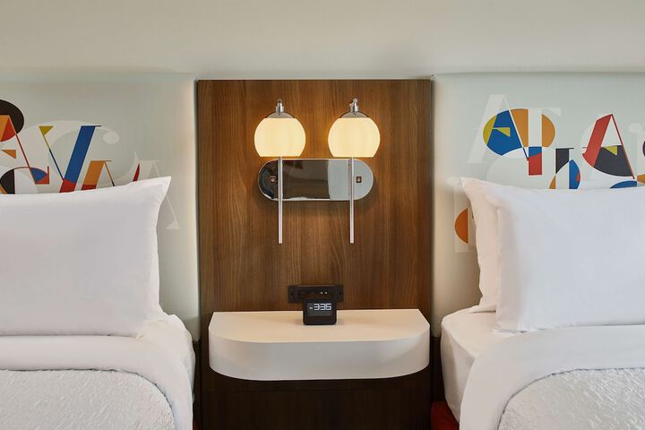 Room 27 of 55