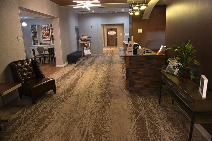 Hotel Interior 9 of 30