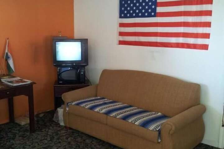 Room 44 of 52