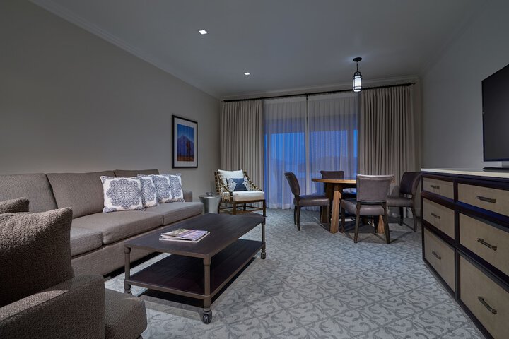 Room 54 of 149