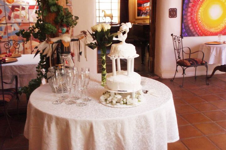 TOUCHSTONE INN