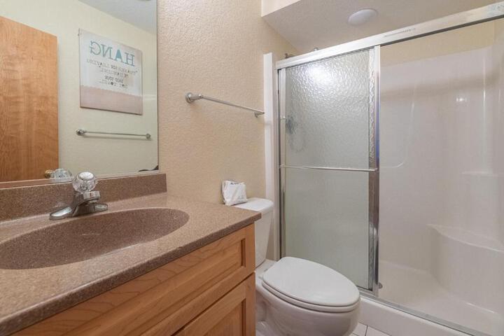 Climate Change - Duck Sea Tern, Oceanside, 280 Yds to Beach, Pool, Hot Tub, Pets OK